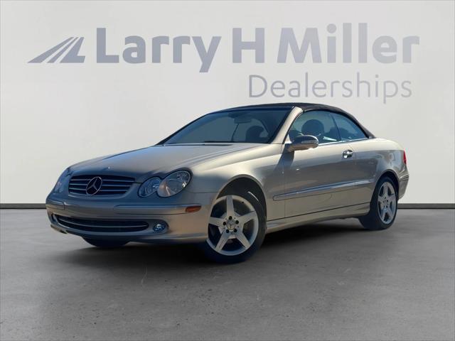 2004 Mercedes-Benz CLK 320 Base 2004 Mercedes-Benz CLK 320 Base