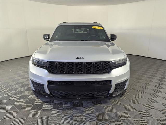2024 Jeep Grand Cherokee L Altitude 4x4 2024 Jeep Grand Cherokee L Altitude 4x4