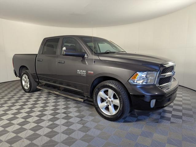2021 RAM 1500 Classic Tradesman Crew Cab 4x2 57 Box 2021 RAM 1500 Classic Tradesman Crew Cab 4x2 57 Box