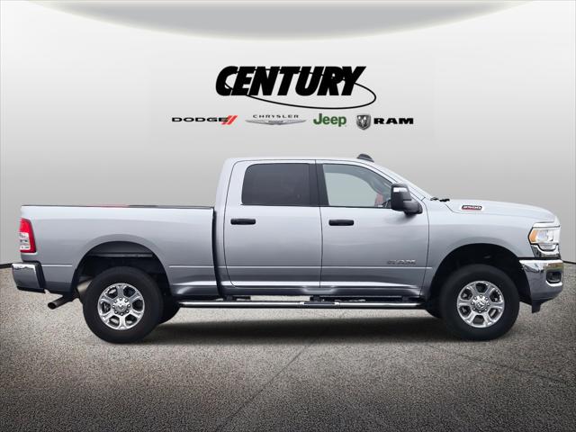 2024 RAM 2500 Big Horn Crew Cab 4x4 64 Box 2024 RAM 2500 Big Horn Crew Cab 4x4 64 Box