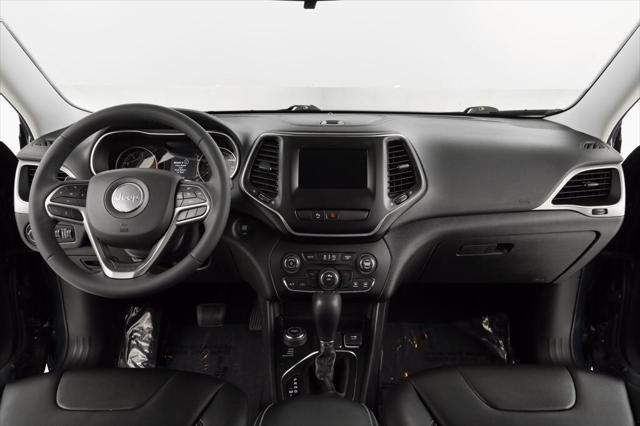 2020 Jeep Cherokee Latitude Plus 4X4 2020 Jeep Cherokee Latitude Plus 4X4