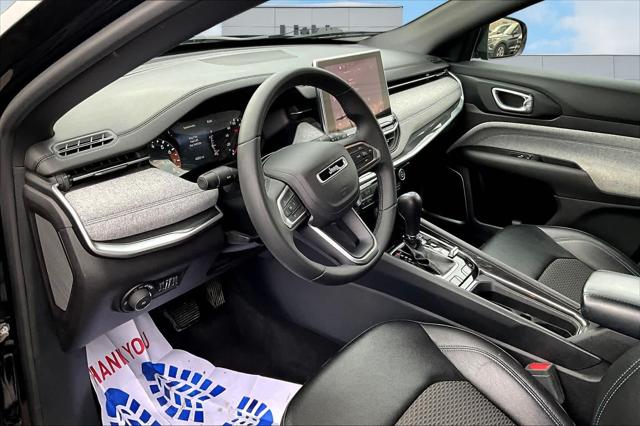 2024 Jeep Compass Latitude 4x4 2024 Jeep Compass Latitude 4x4