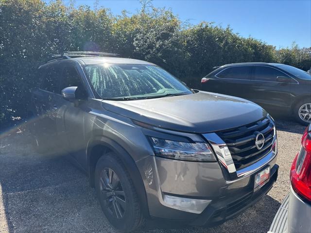 2022 Nissan Pathfinder SV 2WD