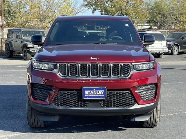2025 Jeep Grand Cherokee GRAND CHEROKEE LAREDO X 4X2 2025 Jeep Grand Cherokee GRAND CHEROKEE LAREDO X 4X2
