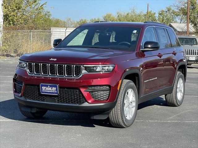 2025 Jeep Grand Cherokee GRAND CHEROKEE LAREDO X 4X2 2025 Jeep Grand Cherokee GRAND CHEROKEE LAREDO X 4X2