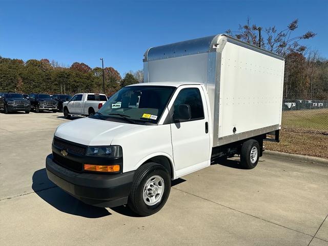 2022 Chevrolet Express Cutaway Work Van 2022 Chevrolet Express Cutaway Work Van