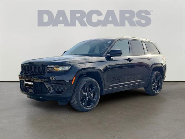 2023 Jeep Grand Cherokee Altitude 4x4 2023 Jeep Grand Cherokee Altitude 4x4