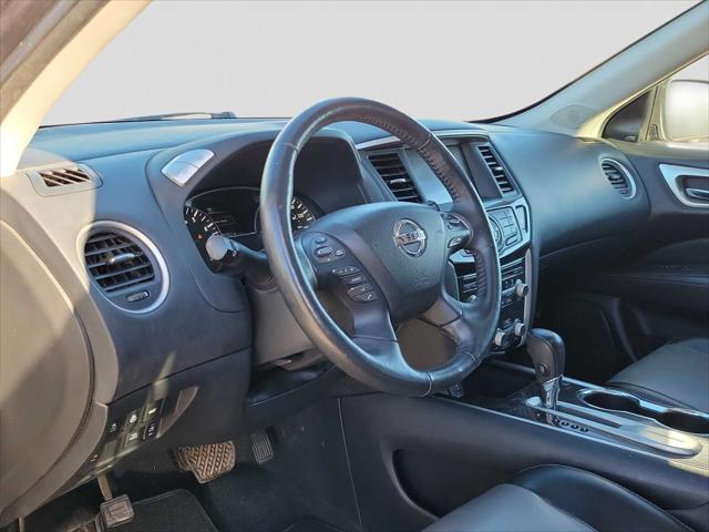 2020 Nissan Pathfinder SL 2WD