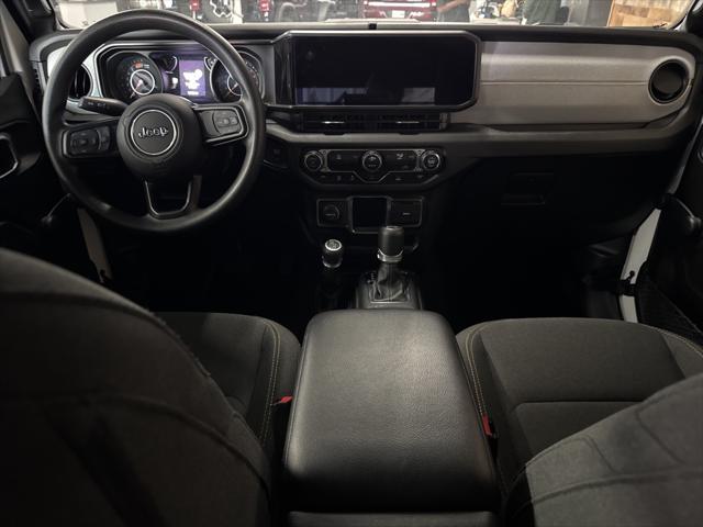 2024 Jeep Wrangler 2-Door Sport 4x4 2024 Jeep Wrangler 2-Door Sport 4x4