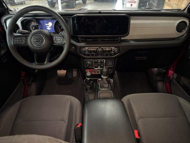 2024 Jeep Wrangler 4-Door Willys 4x4 2024 Jeep Wrangler 4-Door Willys 4x4