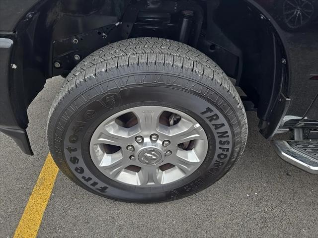 2024 RAM 2500 Big Horn Crew Cab 4x4 64 Box 2024 RAM 2500 Big Horn Crew Cab 4x4 64 Box