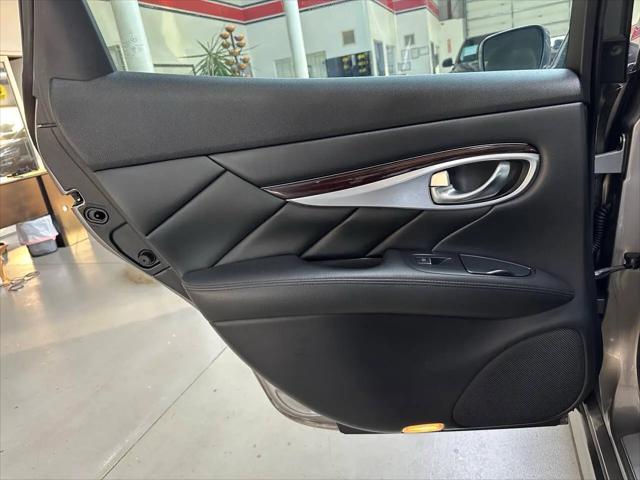 2013 INFINITI M35h M35H