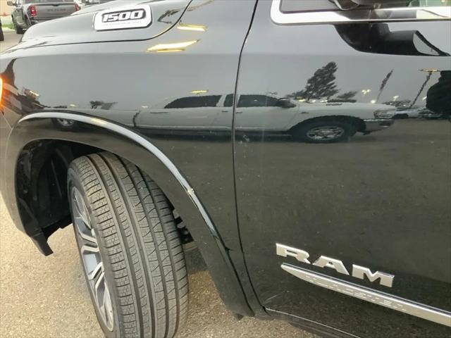 2026 Ram 1500 Tungsten Crew Cab 4x4 5'7" Box