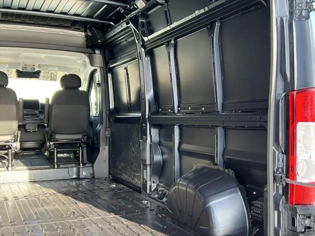 2026 Ram ProMaster 2500 Cargo Van Tradesman High Roof 159" WB w/Pass Seat