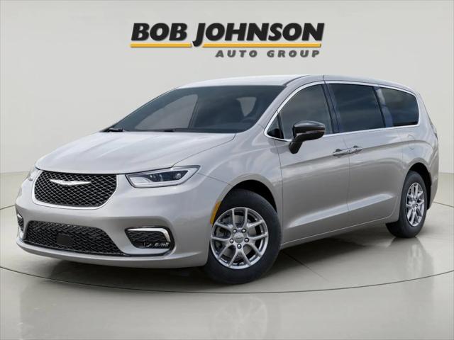 2026 Chrysler Pacifica Select for sale in Watertown, NY