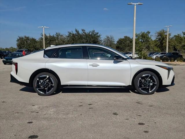 2025 Kia K4 GT-Line