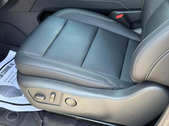2026 GMC Acadia Elevation AWD