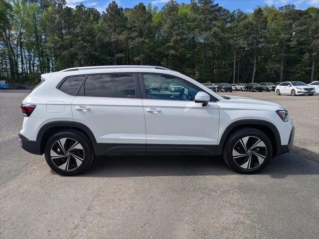 2026 Volkswagen Taos SE