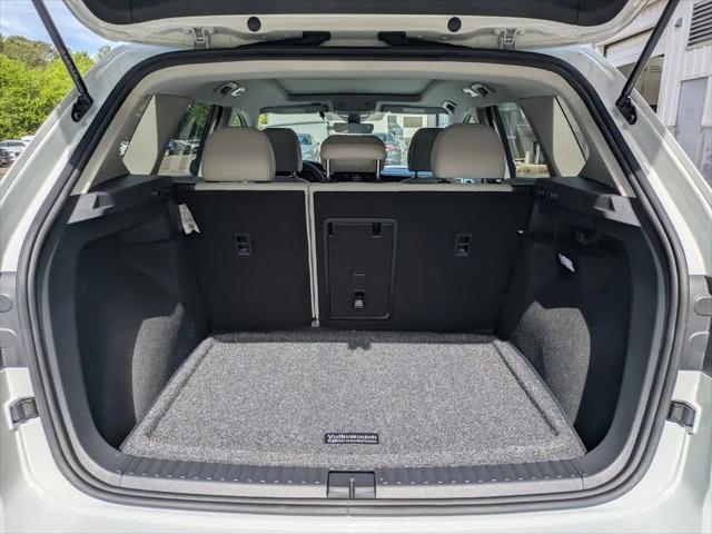 2026 Volkswagen Taos SE