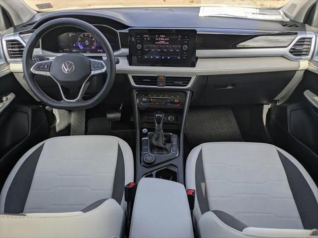2026 Volkswagen Taos SE