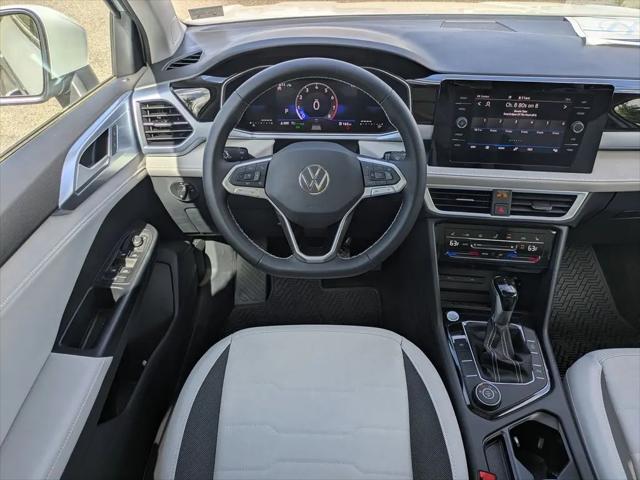 2026 Volkswagen Taos SE