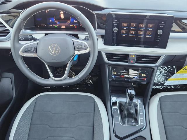 2026 Volkswagen Taos SE
