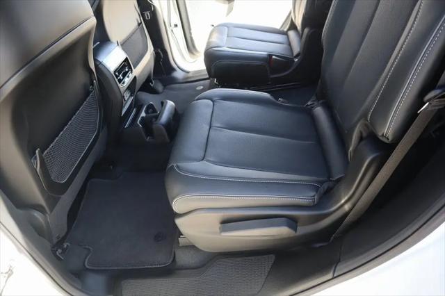 2025 Jeep Grand Cherokee L Overland 4x4