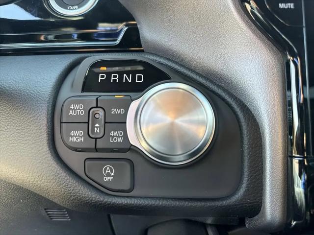 2026 Ram 1500 Laramie Crew Cab 4x4 5'7" Box