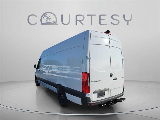 2026 Mercedes-Benz Sprinter 3500 High Roof 4-Cyl Diesel HO