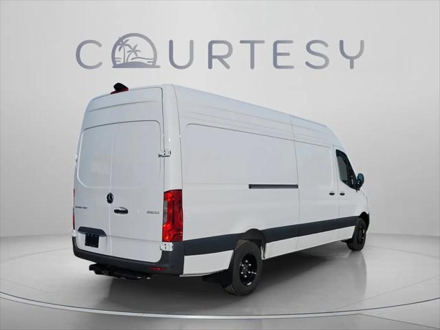 2026 Mercedes-Benz Sprinter 3500 High Roof 4-Cyl Diesel HO