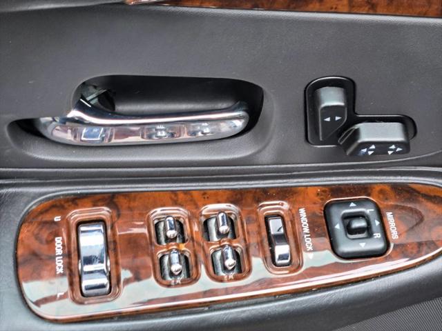 2000 Lincoln Town Car Executive