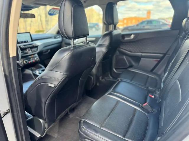 2020 Ford Escape SEL