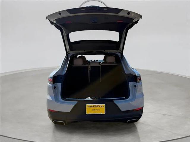 2021 Porsche Cayenne Base