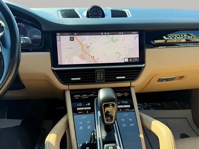 2021 Porsche Cayenne Base