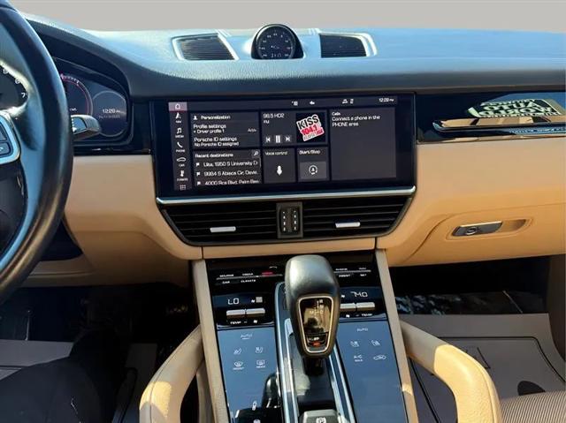 2021 Porsche Cayenne Base