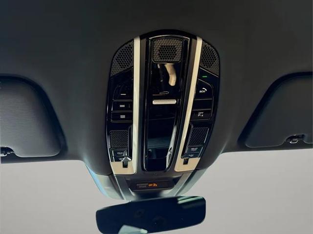 2021 Porsche Cayenne Base