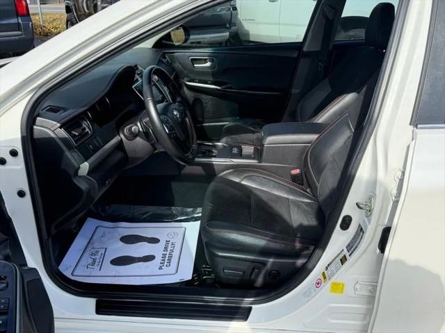 2015 Toyota Camry SE