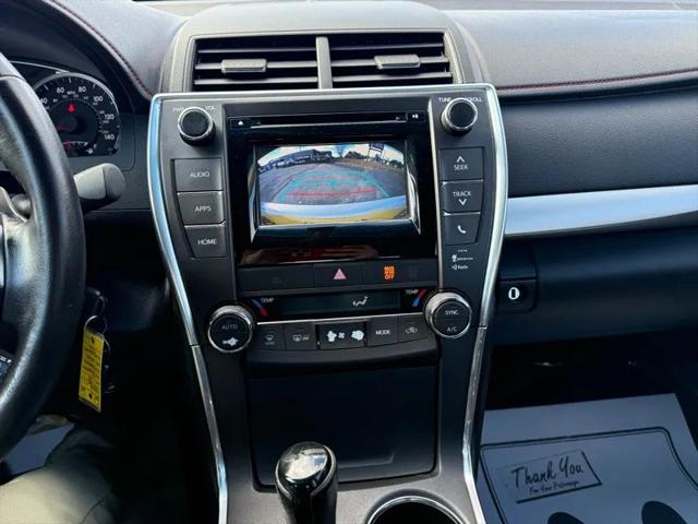 2015 Toyota Camry SE