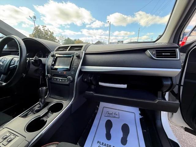 2015 Toyota Camry SE