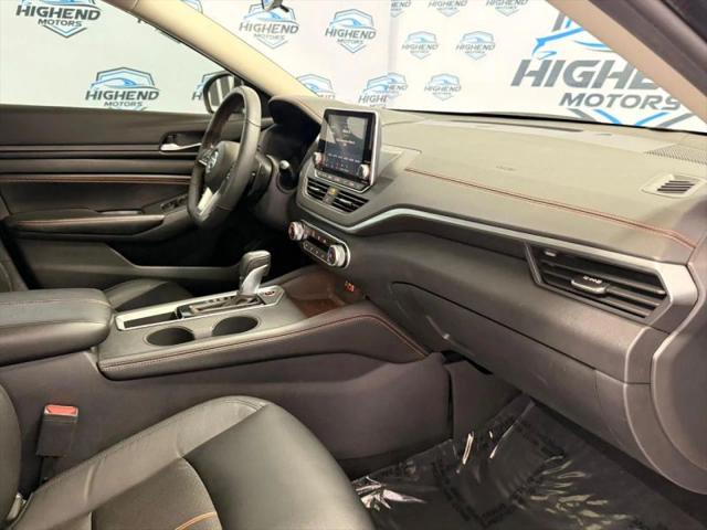 2022 Nissan Altima SR FWD