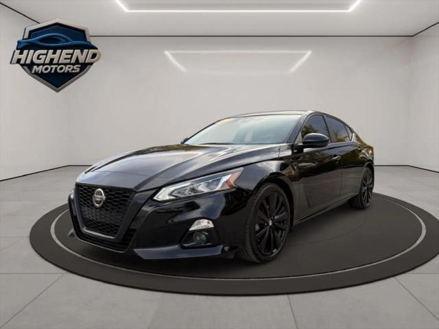 2022 Nissan Altima SR FWD