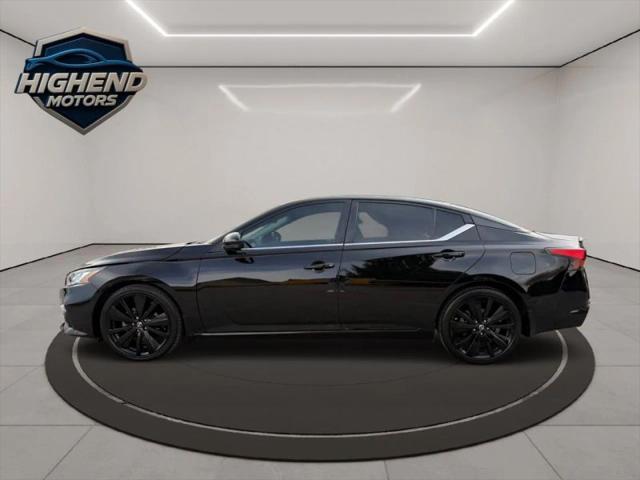 2022 Nissan Altima SR FWD