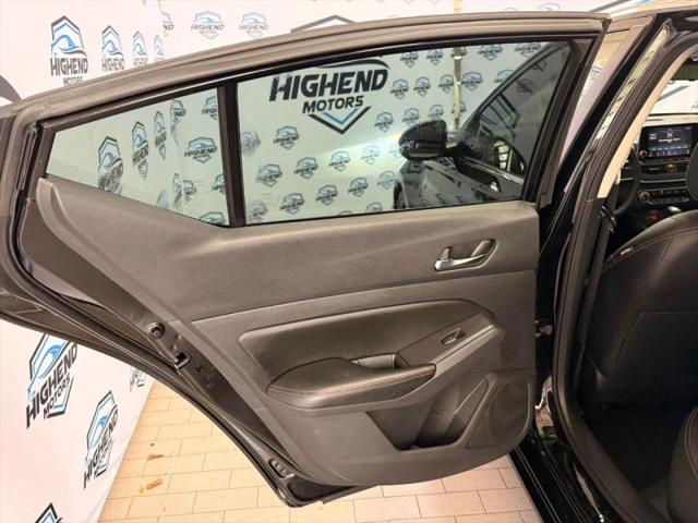 2022 Nissan Altima SR FWD