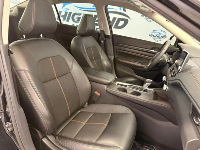 2022 Nissan Altima SR FWD