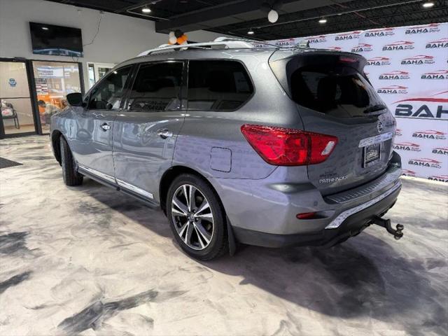 2020 Nissan Pathfinder Platinum 2WD