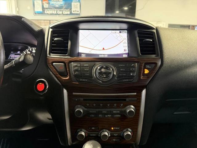 2020 Nissan Pathfinder Platinum 2WD