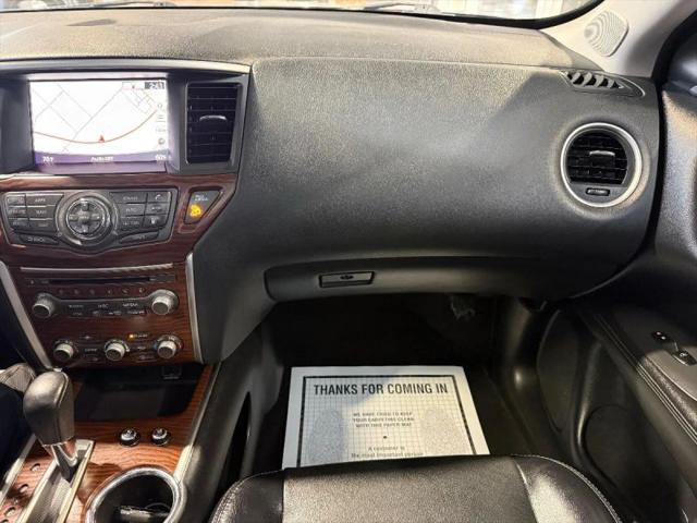 2020 Nissan Pathfinder Platinum 2WD