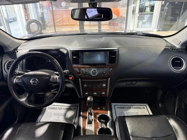 2020 Nissan Pathfinder Platinum 2WD