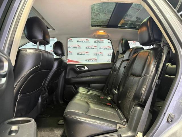 2020 Nissan Pathfinder Platinum 2WD