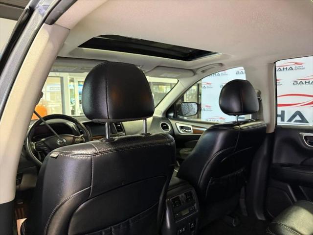 2020 Nissan Pathfinder Platinum 2WD